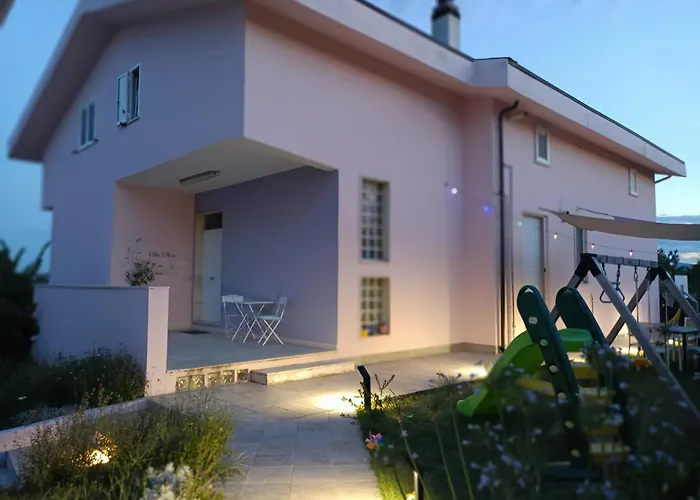 Salice Piano Terra Дом отдыха